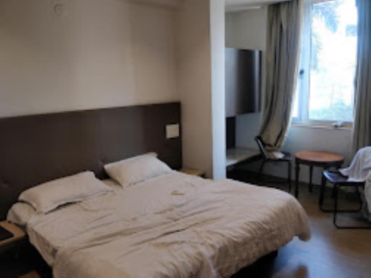 Hotel Sai Saya,Nashik Extérieur photo